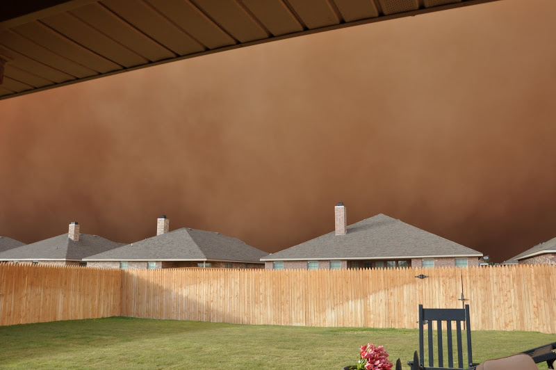 Day 3 ~ 30 Day Photo Challenge & A Haboob
