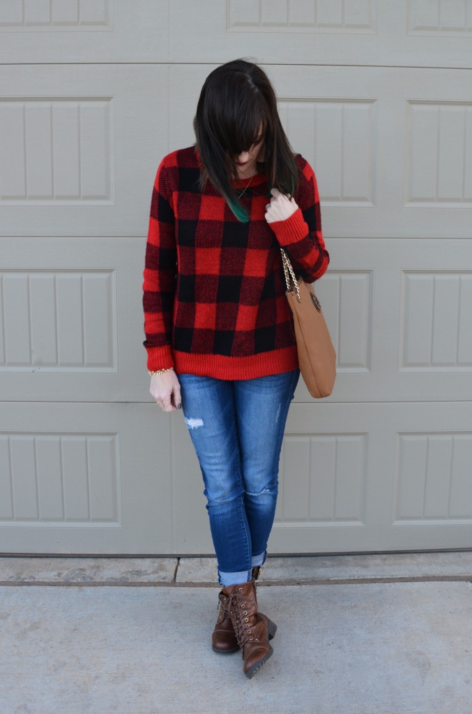 Casual Friday Link Up with #Buffalo #Check. Featuring @StitchFix, @ToryBurch, @Tillys and @Guess