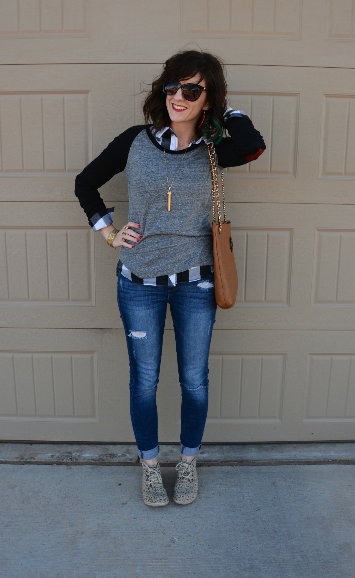 Trendy Thursday LinkUp + A Casual Way to Wear Leather Leggings – Thirty  Minus One